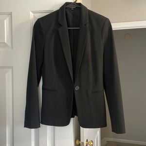 EXPESS women’s blazer size 4.